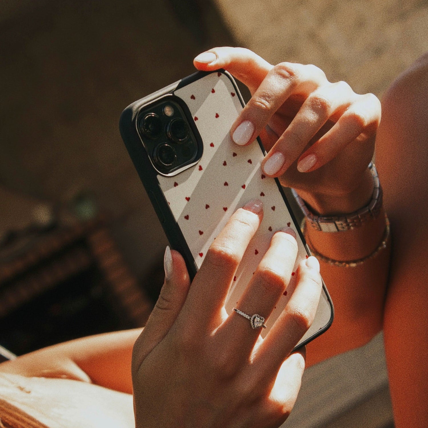 Cansado de Capas Iguais? Conhece as nossas AGORA!