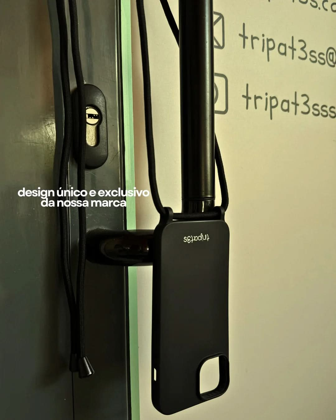 Capa com Fio - Preto