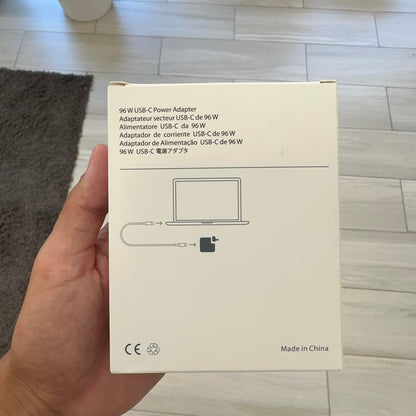 Adaptador de Corrente USB-C 96W