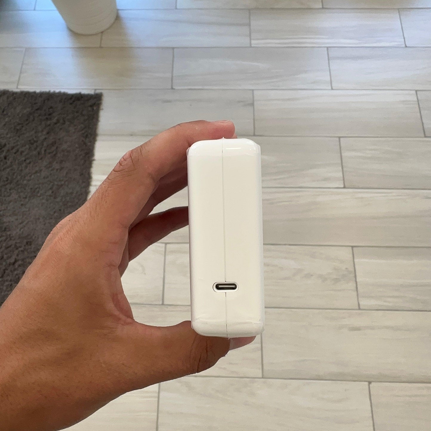 Adaptador de Corrente USB-C 96W